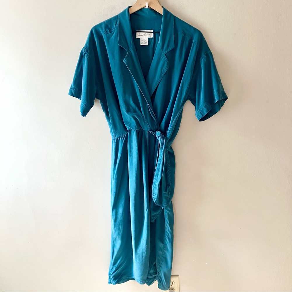 VINTAGE Silk Short Sleeve Wrap Dress